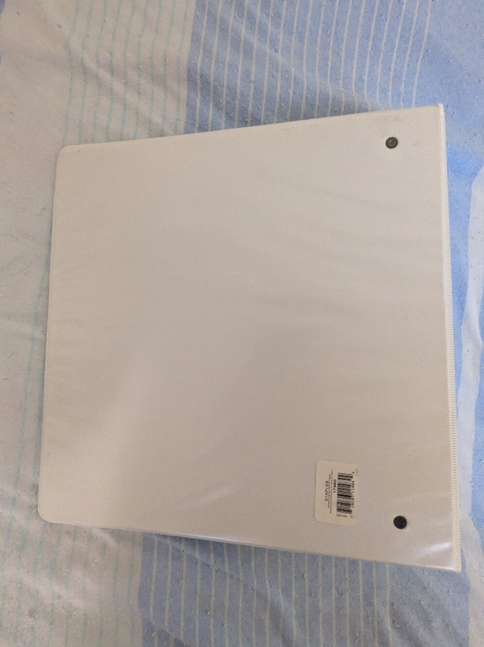 White 3-Ring Binder - Picture 4 of 5